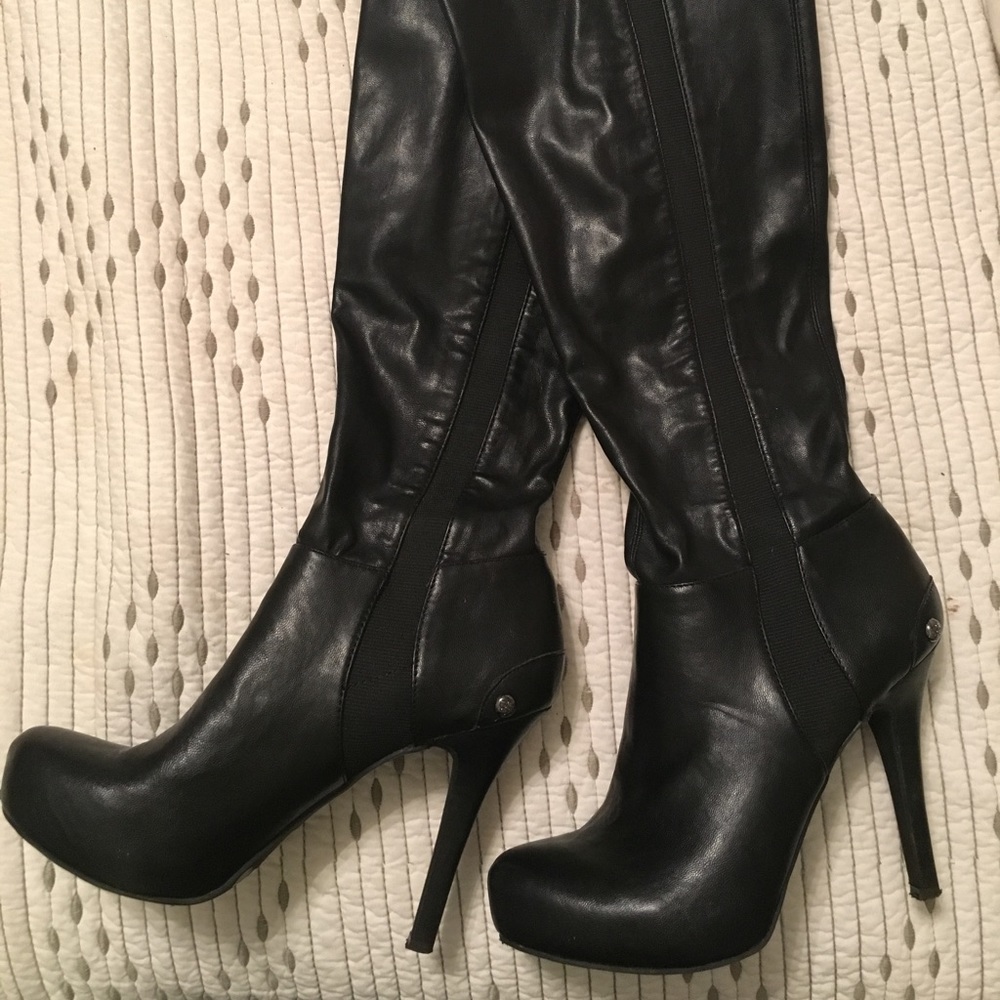 BCBG black knee high boots 7